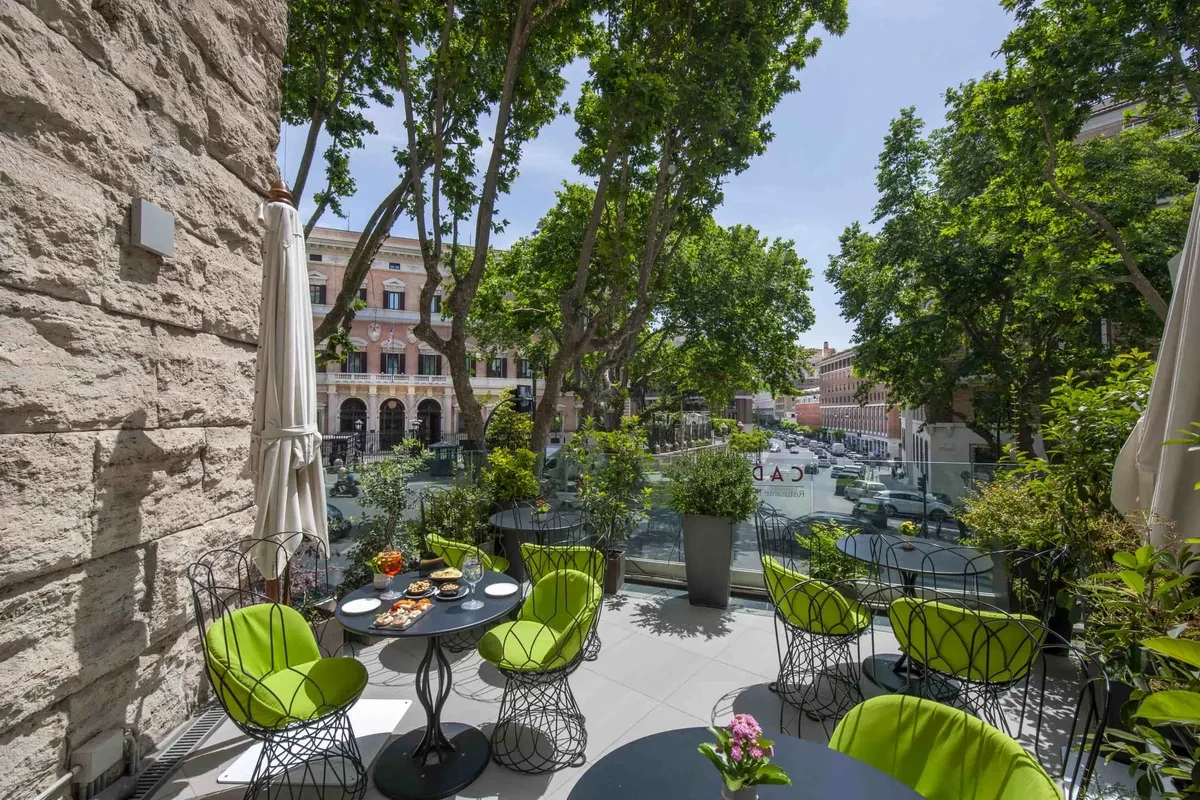 Grand Hotel Plaza Location